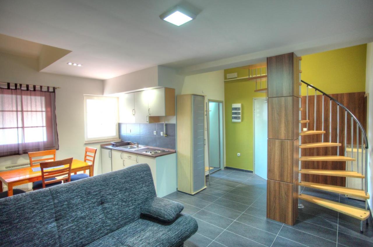 Bokun Apartments II Sisak Exterior foto